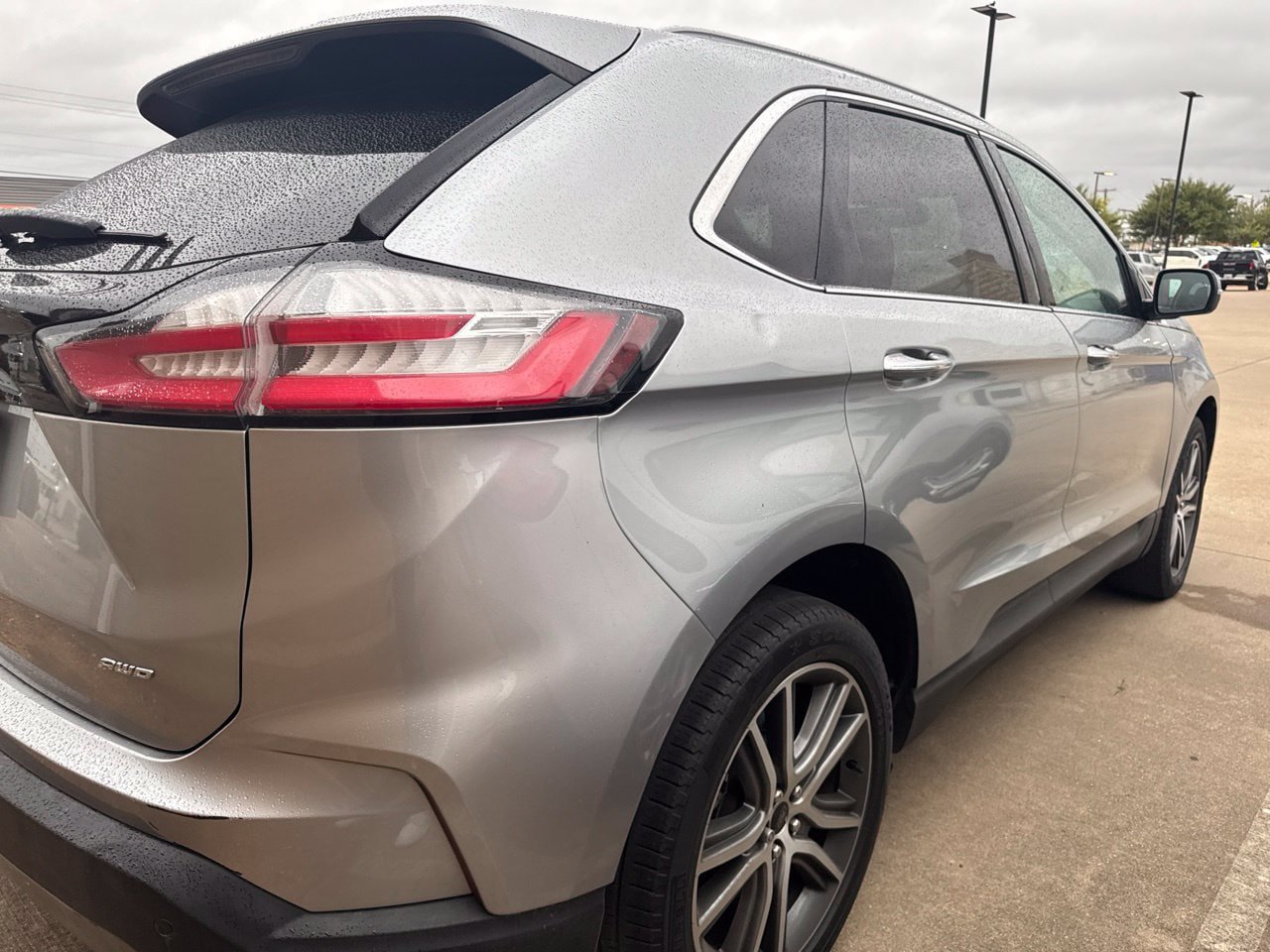 Used 2023 Ford Edge Titanium AWD/4WD image 4