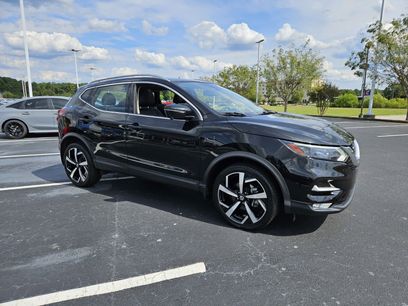 Used 2022 Nissan Rogue Sport SL w/ Premium Package