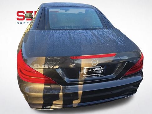 Used 2020 Mercedes-Benz SL 550 w/ Driver Assistance Package image 4