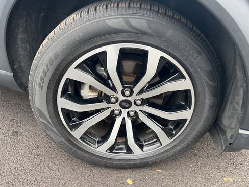 Used 2022 Ford Explorer ST-Line image 10