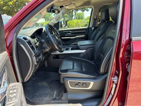 Used 2021 RAM 1500 Laramie AWD/4WD image 18