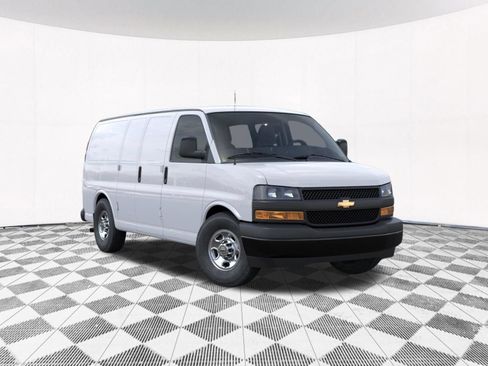 New 2026 Chevrolet Express 2500 w/ Driver Convenience Package RWD image 12