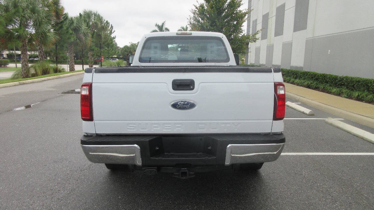 Used 2016 Ford F250 XL w/ XL Appearance Package AWD/4WD image 4