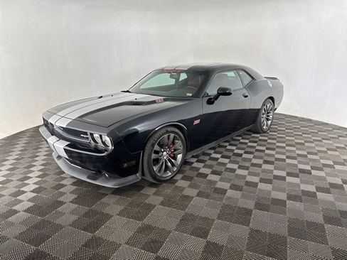 Used 2013 Dodge Challenger SRT8 w/ Harman Kardon Audio Group RWD image 4