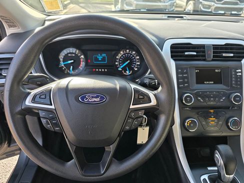 Used 2016 Ford Fusion S w/ Equipment Group 101A image 15