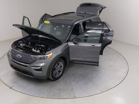 Certified 2022 Ford Explorer XLT w/ Equipment Group 202A image 46