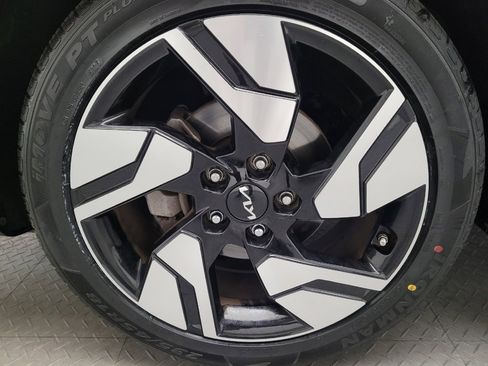 Used 2023 Kia Soul GT-Line w/ GT-Line Technology Package image 31