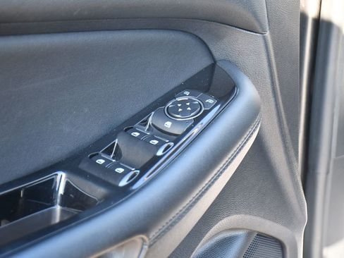 Used 2020 Ford Edge SEL w/ Convenience Package AWD/4WD image 22