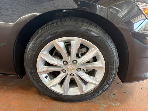 Used 2024 Chevrolet Malibu LT FWD image 10