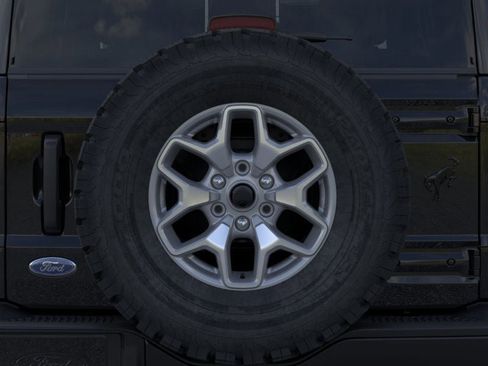 New 2025 Ford Bronco Badlands image 24