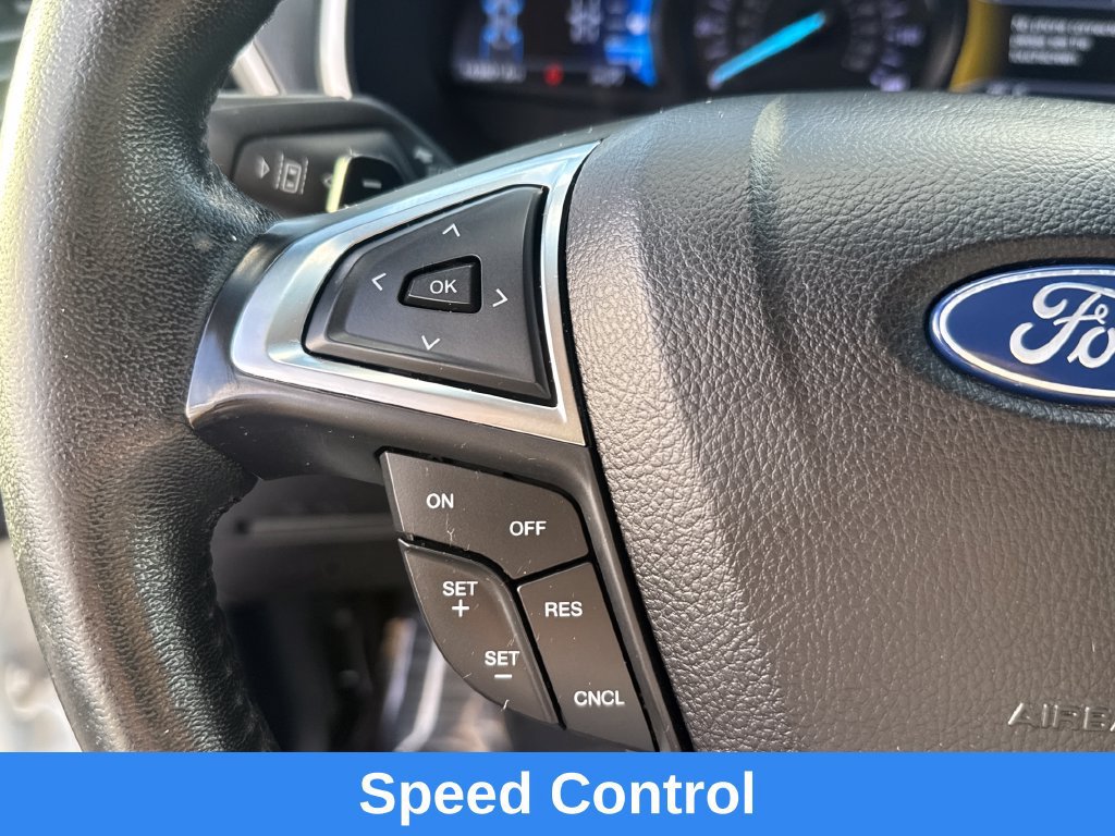 Used 2020 Ford Edge SEL w/ Convenience Package AWD/4WD image 17