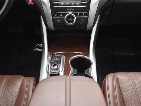 Used 2018 Acura TLX V6 w/ Technology Package image 32