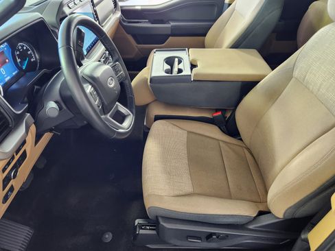 Certified 2022 Ford F150 XLT w/ Equipment Group 302A High image 13