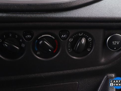 Used 2019 Ford Transit 350 XLT image 30