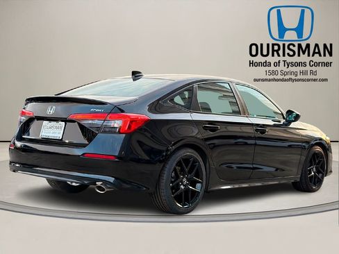 Used 2024 Honda Civic Sport image 3