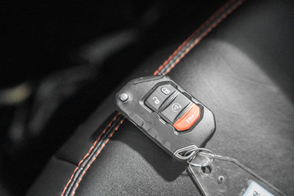 Used 2024 Jeep Wrangler Unlimited Rubicon AWD/4WD image 45