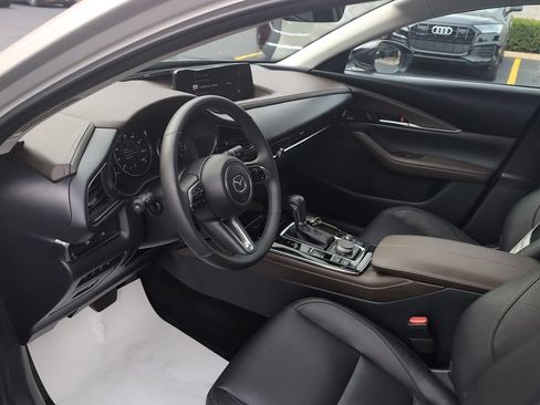 Used 2024 MAZDA CX-30 2.5 Turbo w/ Premium Package AWD/4WD image 18