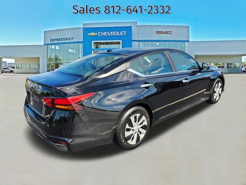 Used 2020 Nissan Altima 2.5 S FWD image 7
