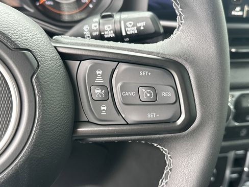 New 2025 Jeep Wrangler Sport S image 27