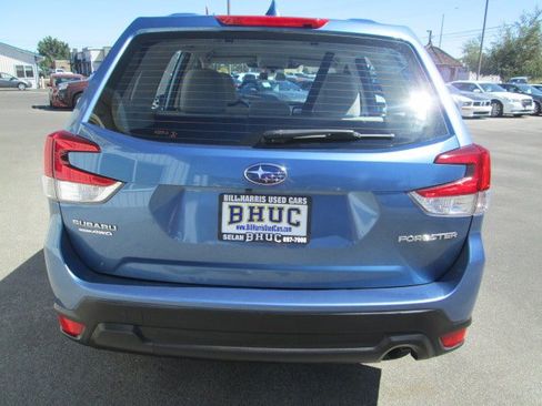 Used 2023 Subaru Forester AWD/4WD image 5