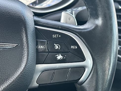 Used 2016 Chrysler 200 Limited w/ Anniversary Edition image 20