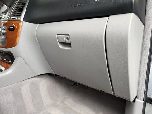 Used 2005 Lexus LX 470 4WD image 61