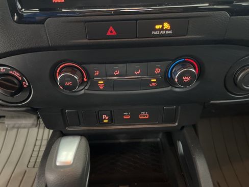 Used 2022 Nissan Frontier S w/ Technology Package image 16