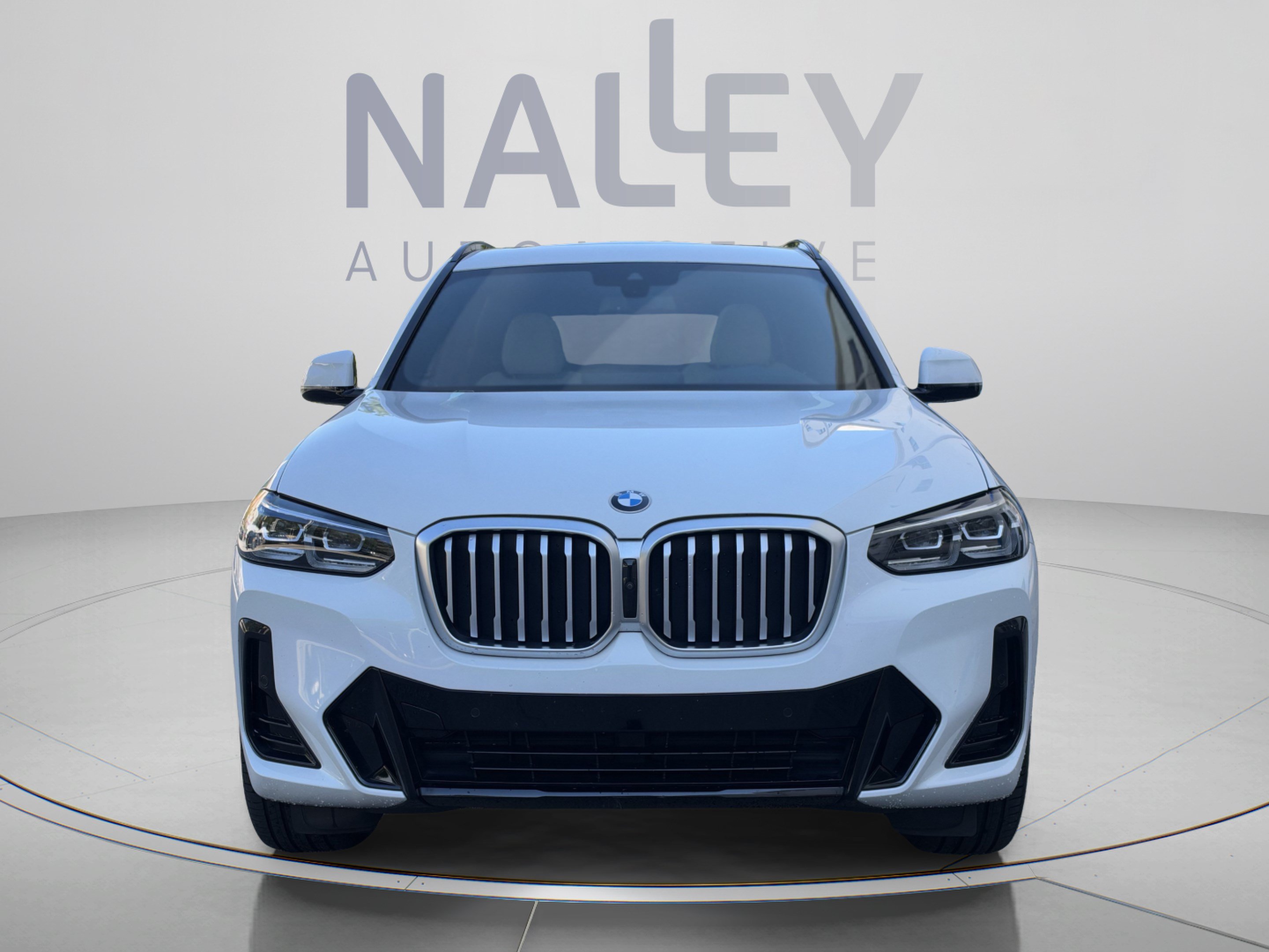 Used 2023 BMW X3 xDrive30i w/ M Sport Package AWD/4WD image 6