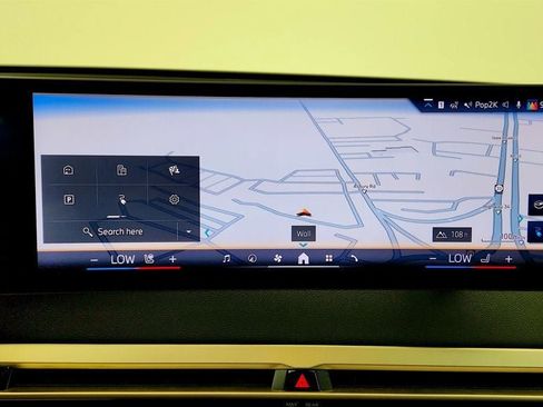 Used 2025 BMW iX xDrive50 AWD/4WD image 17
