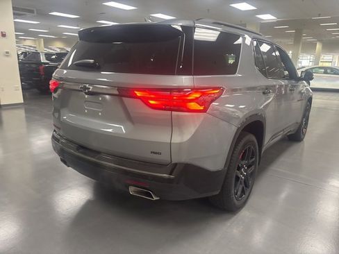 Used 2023 Chevrolet Traverse Premier w/ Redline Edition image 7