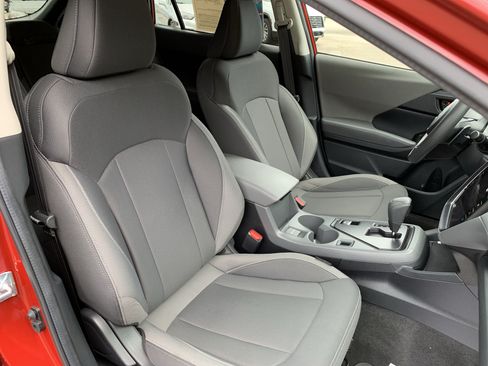 Used 2026 Subaru Crosstrek 2.5i Premium AWD/4WD image 40