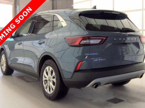 Used 2023 Ford Escape Active w/ Cold Weather Package FWD image 5