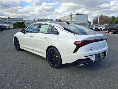 New 2026 Kia K5 GT image 4