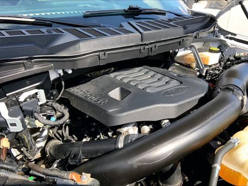 Used 2021 Ford F150 Lariat w/ Equipment Group 502A High image 32