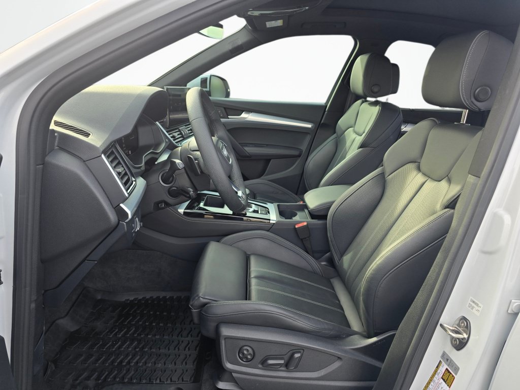 Used 2024 Audi Q5 2.0T Premium Plus AWD/4WD image 13