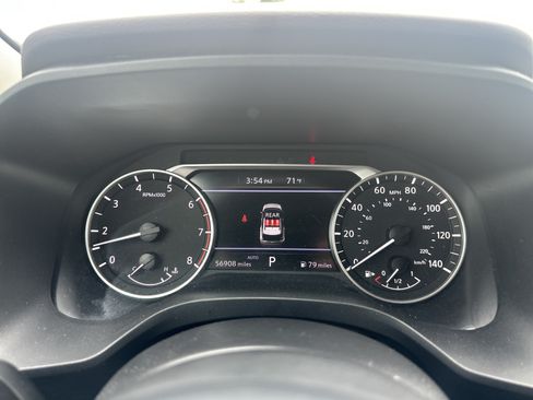 Used 2023 Nissan Rogue S AWD/4WD image 23
