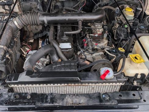 Used 2002 Jeep Wrangler X image 17