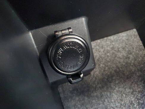 Used 2024 Subaru Outback Onyx Edition AWD/4WD image 9