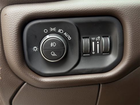 New 2026 RAM 2500 Laramie image 18