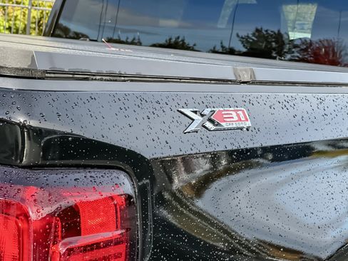 Used 2022 GMC Sierra 1500 Elevation w/ Driver Alert Package I image 26