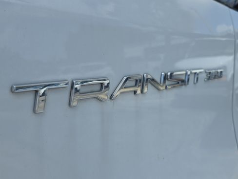 Used 2023 Ford Transit 350 XLT image 9