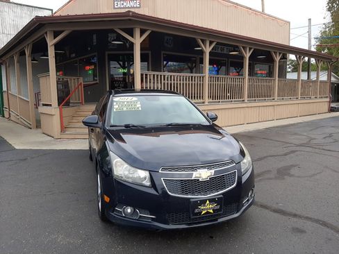 Used 2014 Chevrolet Cruze LT w/ RS Package image 25