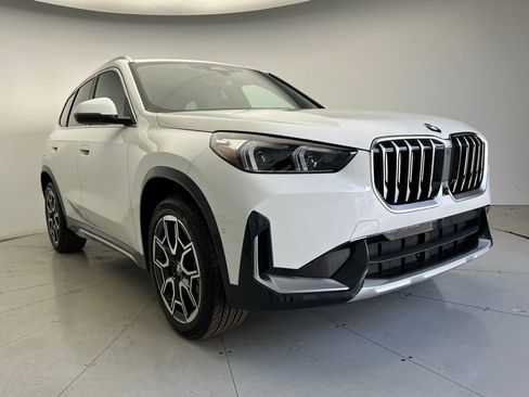 New 2026 BMW X1 xDrive28i w/ Technology Package image 2