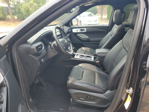 Used 2023 Ford Explorer ST w/ Equipment Group 401A AWD/4WD image 12