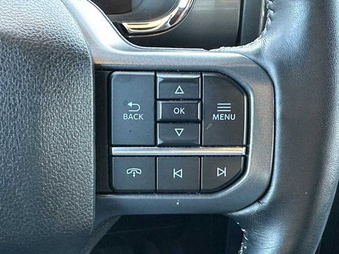 Used 2022 Ford F150 Lariat w/ Max Trailer Tow Package image 34