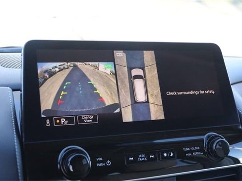 Certified 2024 Nissan Armada SL w/ Captain's Chairs Package image 19