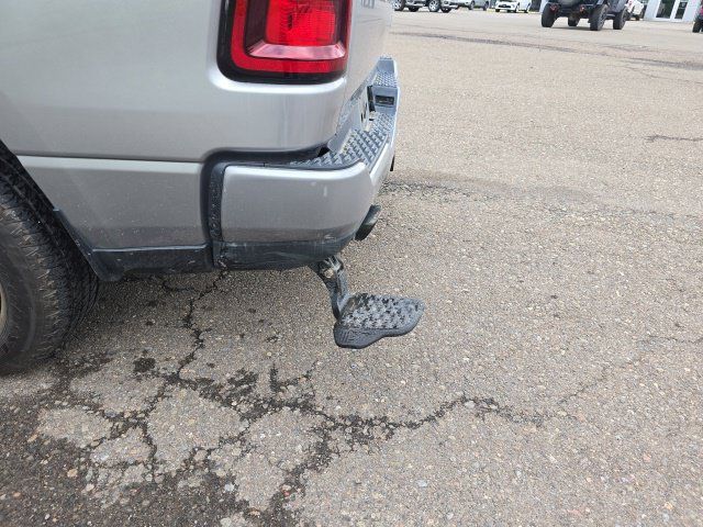 Used 2025 RAM 1500 Tradesman w/ Night Edition AWD/4WD image 10