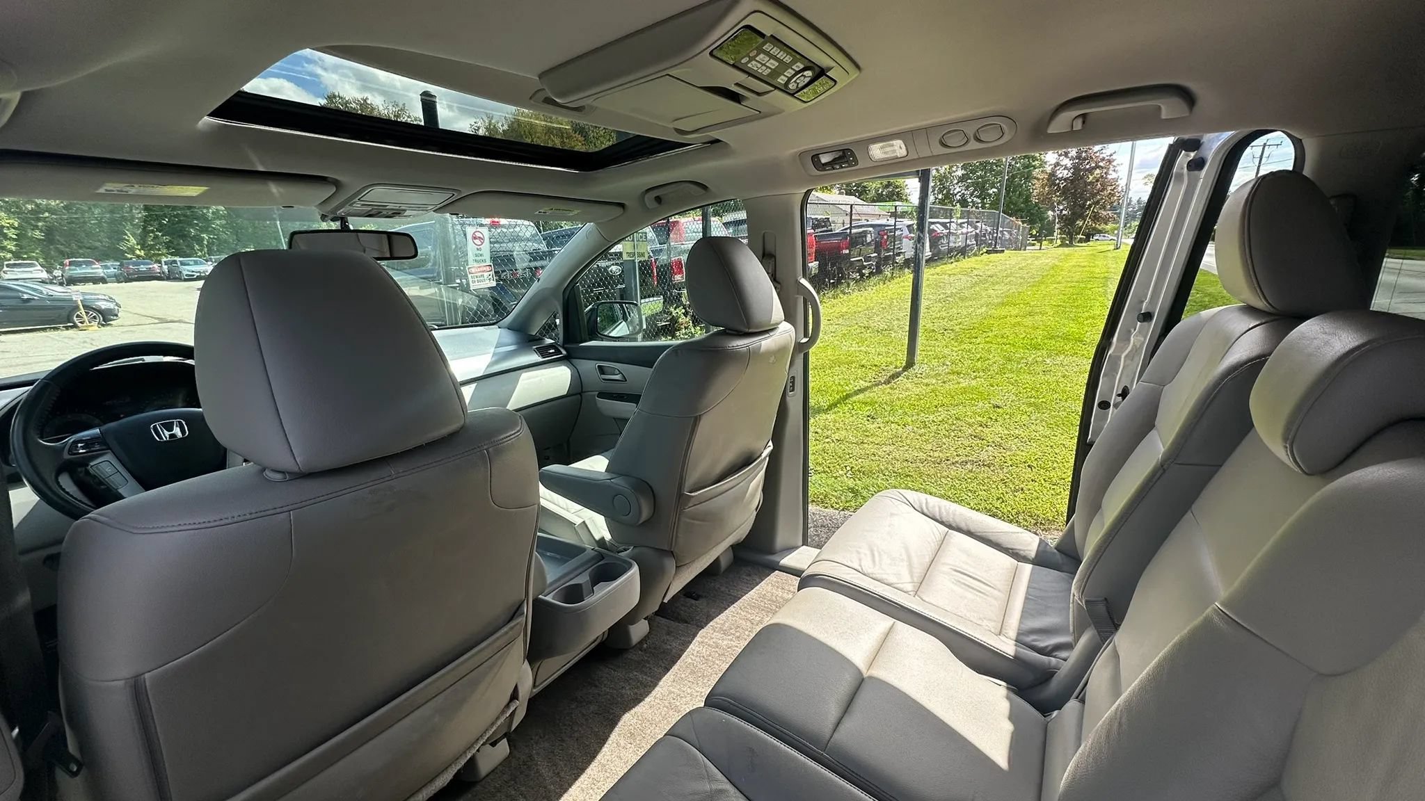 Used 2013 Honda Odyssey EX-L image 31