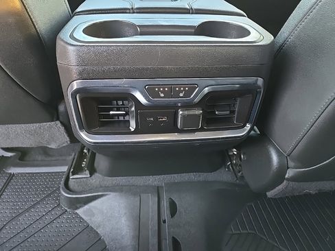 Used 2020 Chevrolet Silverado 3500 LTZ w/ LTZ Premium Package image 21