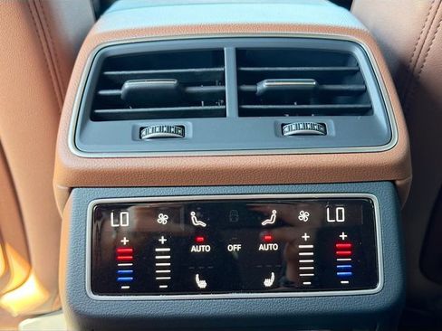 Used 2023 Audi A6 Premium Plus image 20